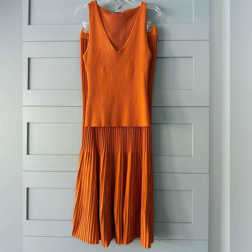 Eva Mendes Orange Pleated Midi Sundress V-Neck